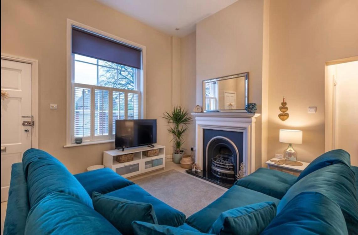 Choristers Mews: Luxury Cottage A Stones Throw From The Cathedral! Lincoln Exteriör bild