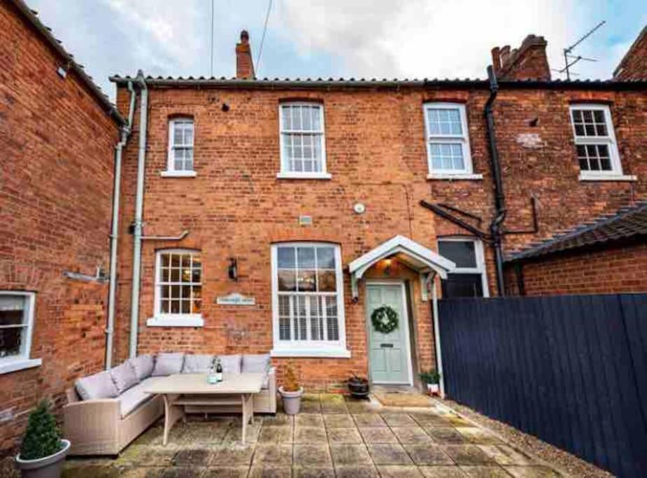 Choristers Mews: Luxury Cottage A Stones Throw From The Cathedral! Lincoln Exteriör bild