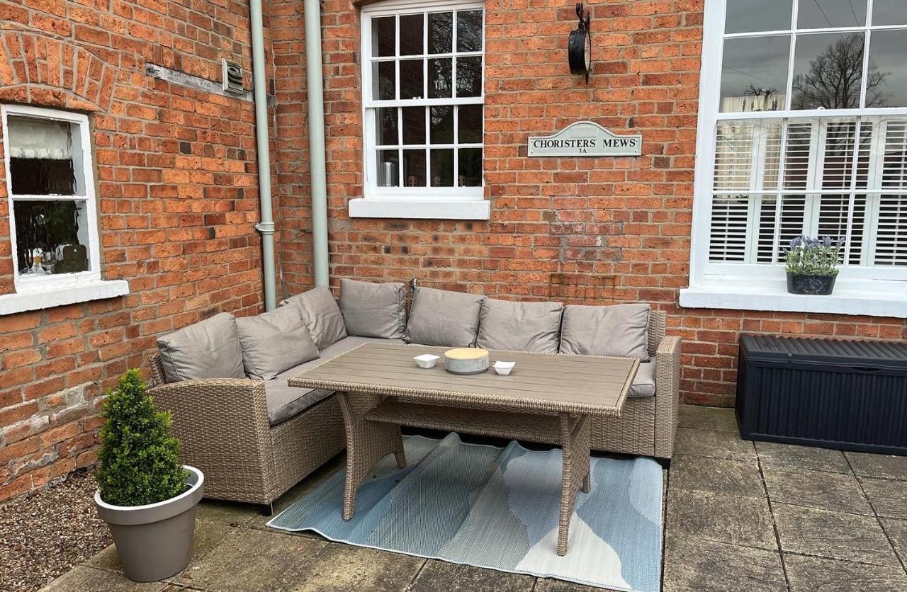 Choristers Mews: Luxury Cottage A Stones Throw From The Cathedral! Lincoln Exteriör bild